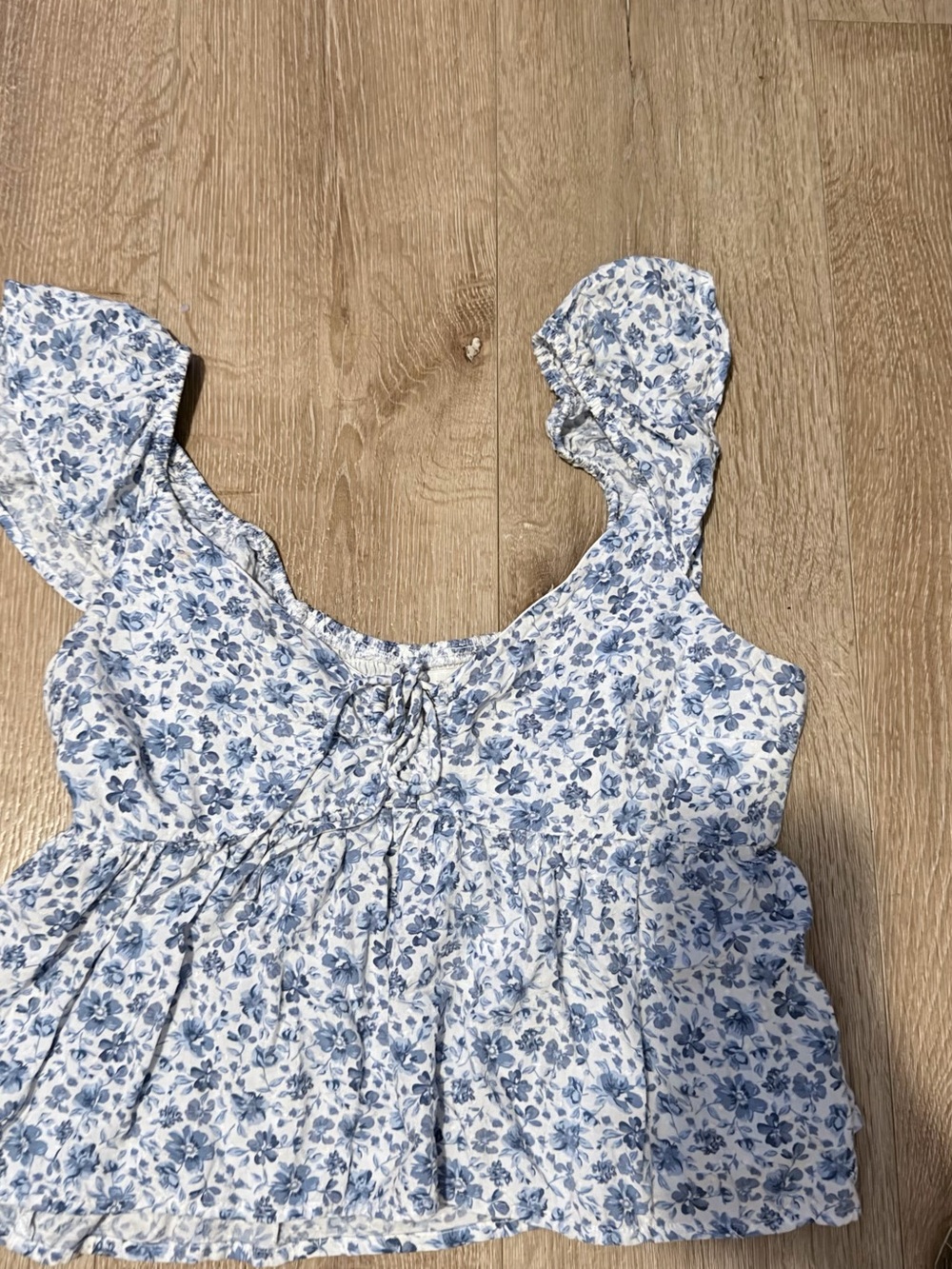Hollister Blue Floral Ruffle Strap woman’s Dress Top